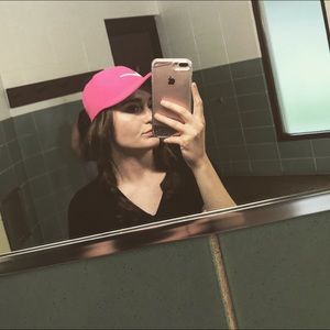 Meet your Posher, Katelyn